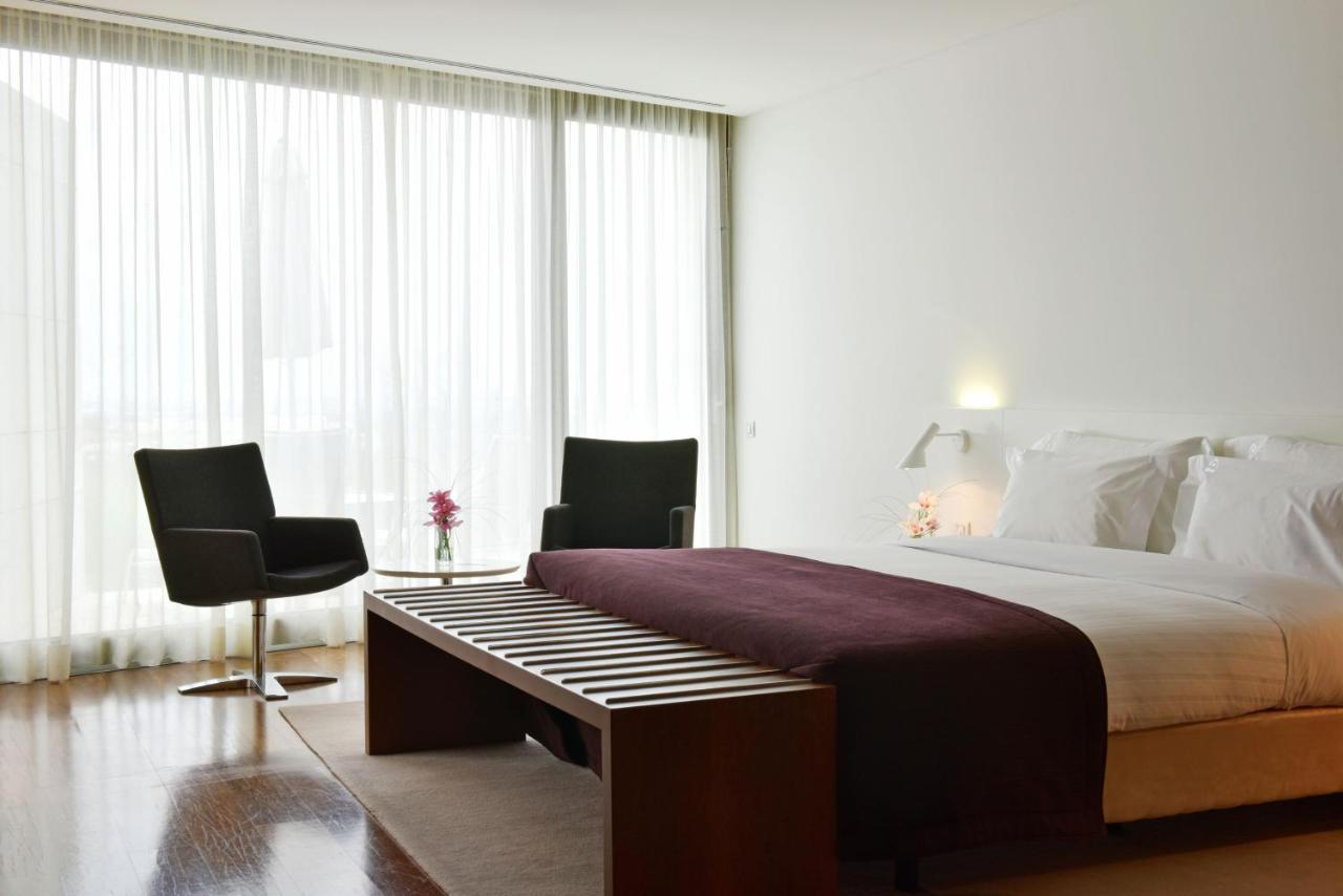 Pousada Palacio De Estoi - Small Luxury Hotels Of The World Exterior photo A room at the hotel