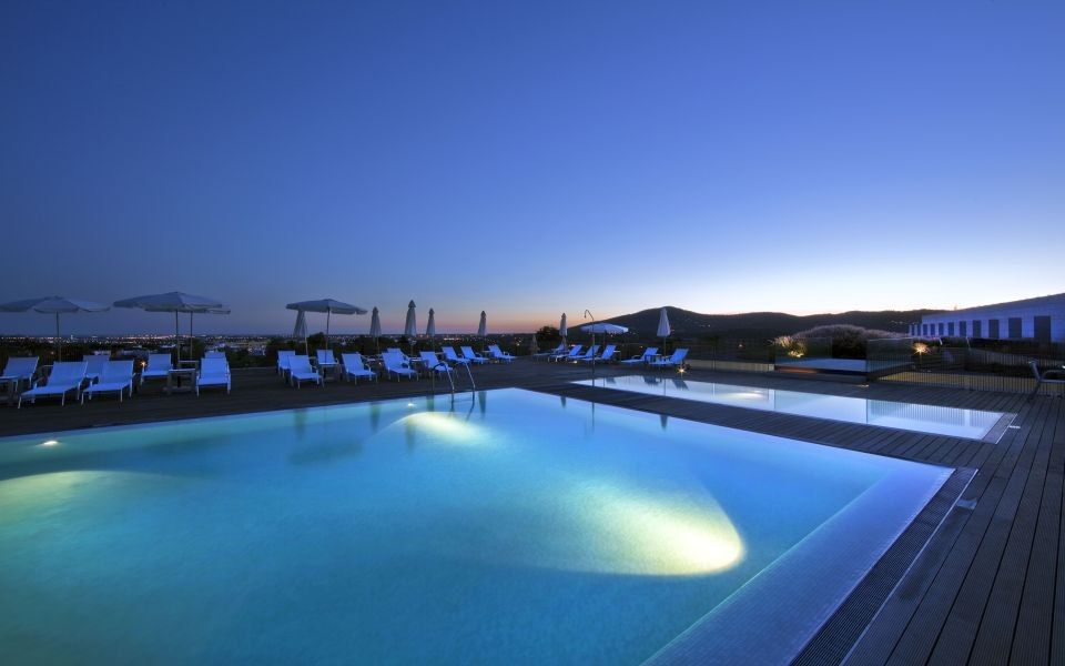Pousada Palacio De Estoi - Small Luxury Hotels Of The World Exterior photo The pool at the hotel