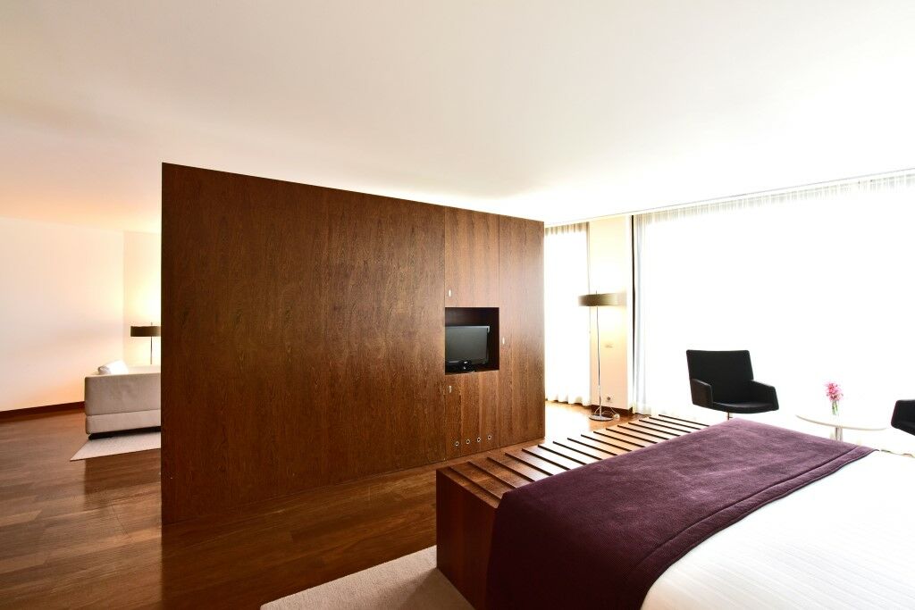 Pousada Palacio De Estoi - Small Luxury Hotels Of The World Exterior photo A room at the hotel